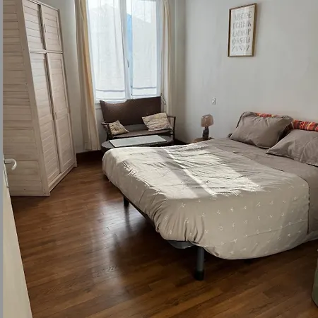 شقة Sabatier T4 Avec Terrasse Et Jardin *