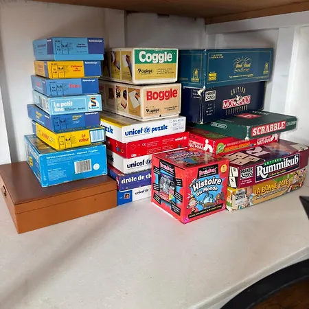 شقة Sabatier T4 Avec Terrasse Et Jardin قرقشونه